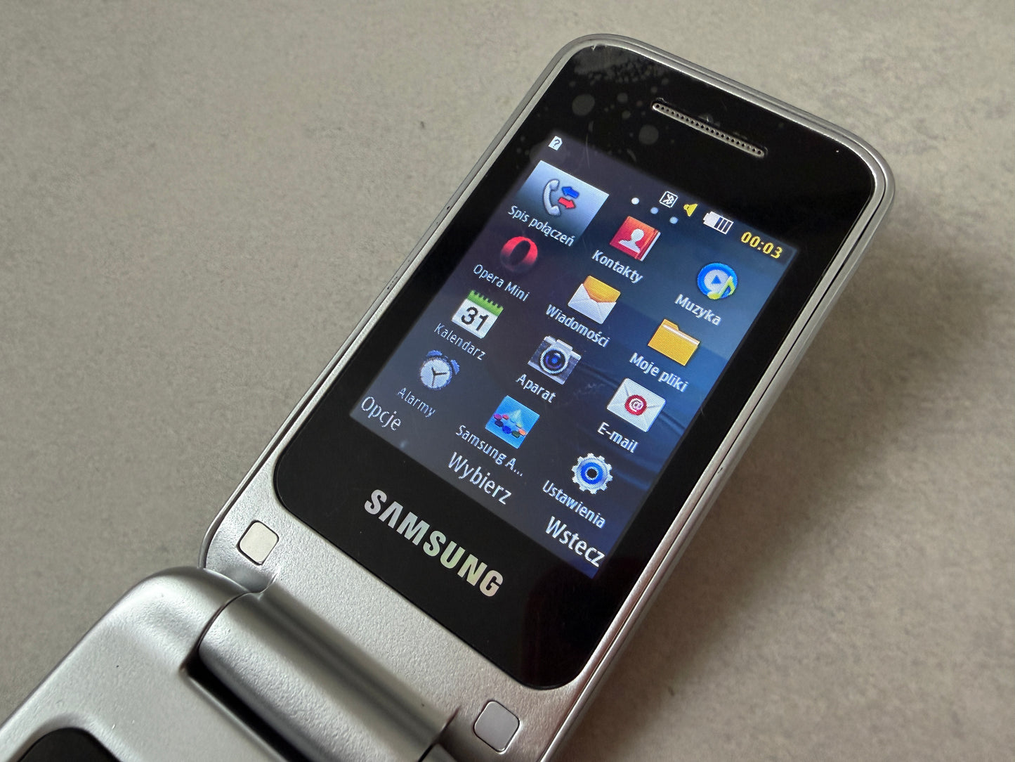 Samsung GT-C3520 – New Flip Phone | Unlocked | Silver