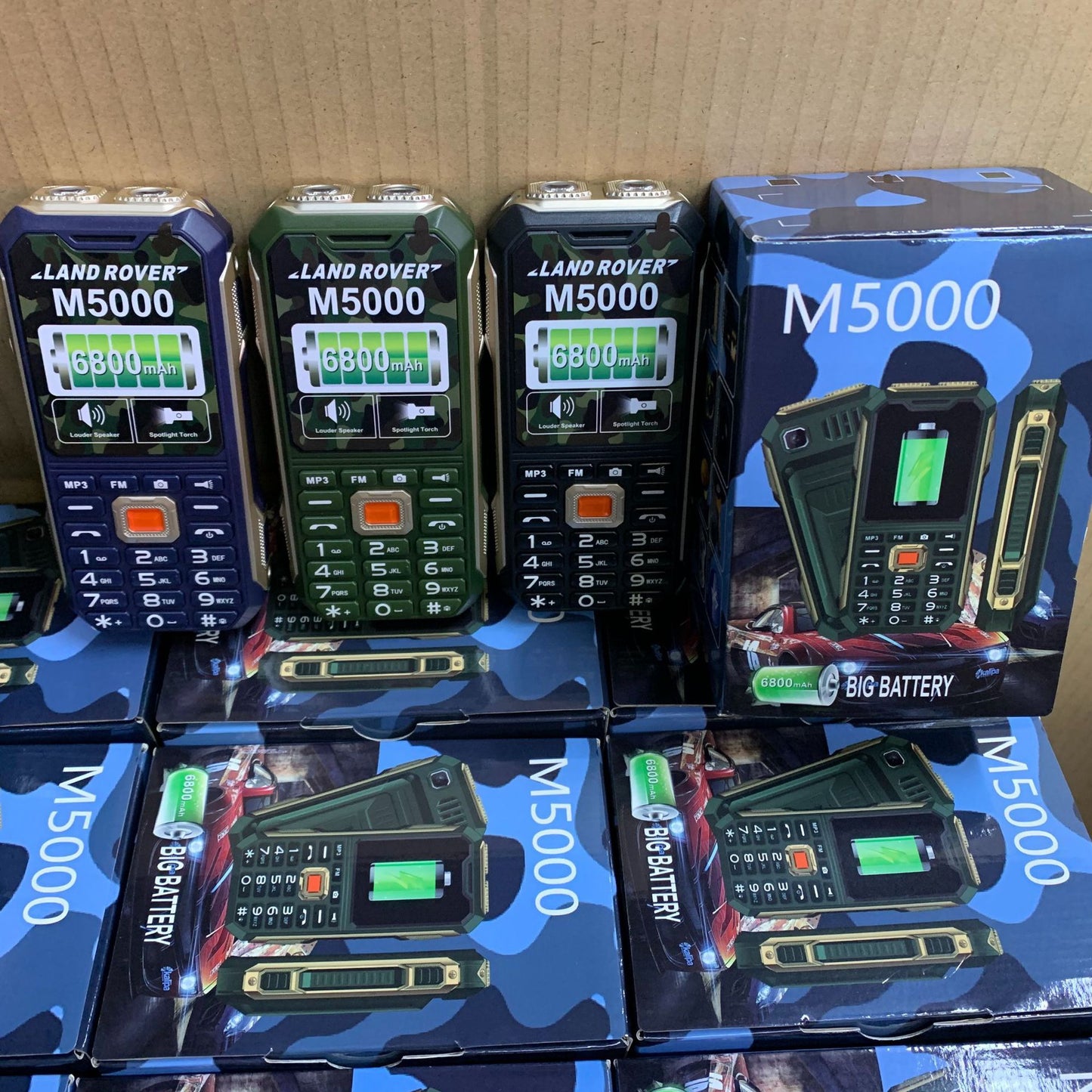 Land Rover M5000 — Wytrzymały Telefon z Mega Baterią 🔋