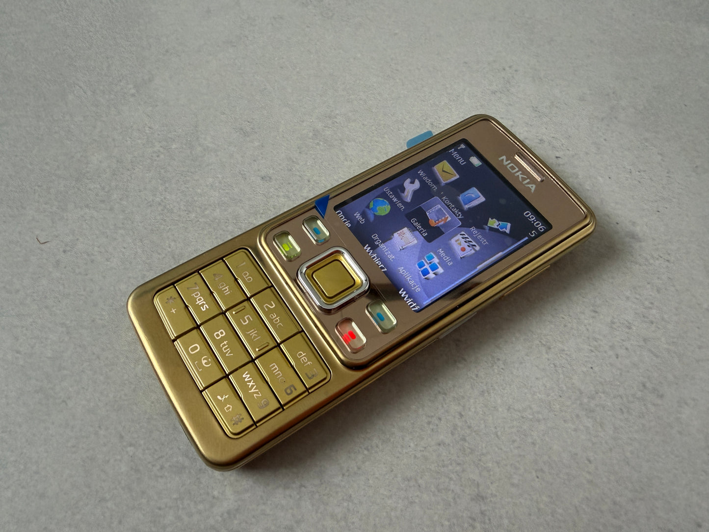 Nokia 6300 GOLD – Elegant Nokia Classic | Simlock Free | Retro Phone